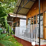 Palolem Cottages