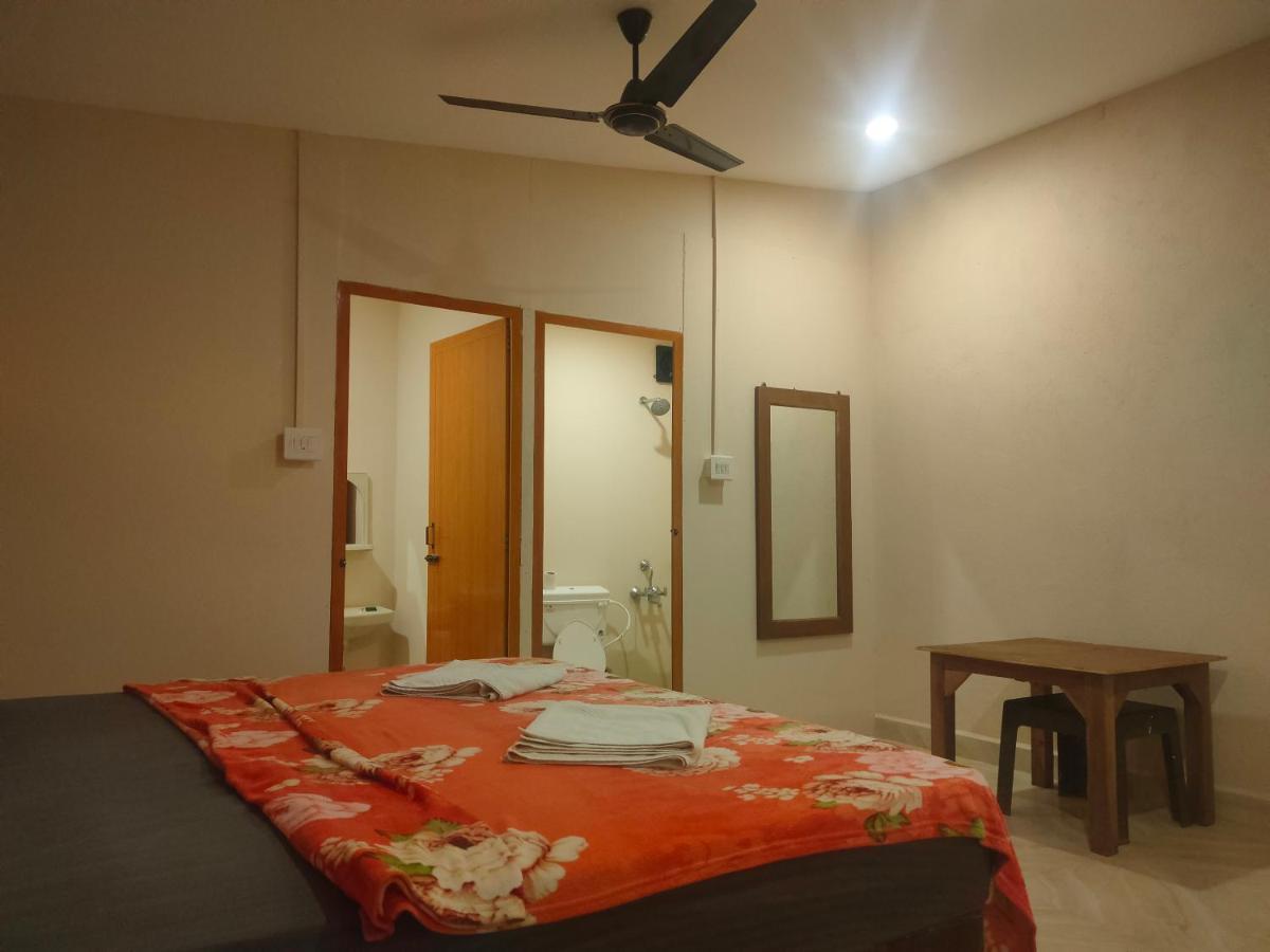 Palolem Cottages